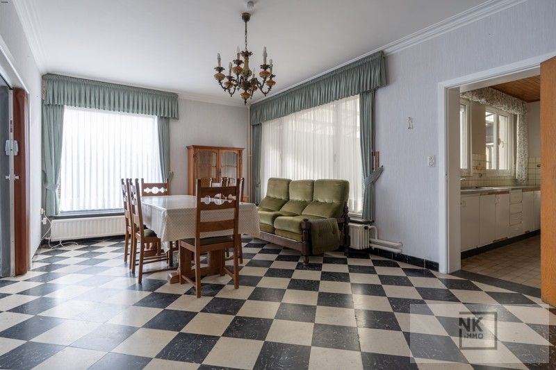 Huis met 3 slaapkamers op centrale ligging te Kasterlee op een perceel van 1055 m²! foto 7