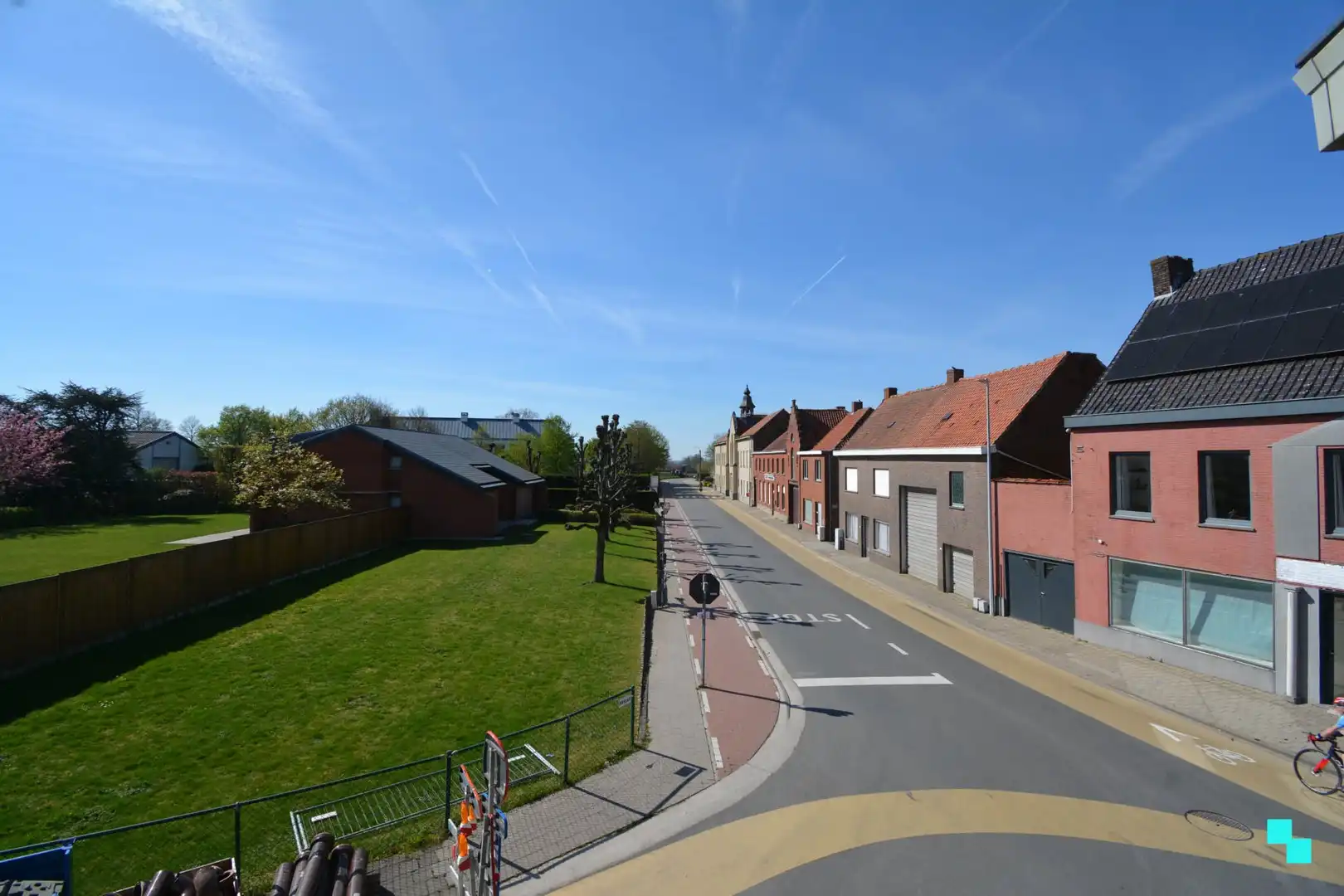 HOB op hoekperceel in centrum Hooglede foto 24