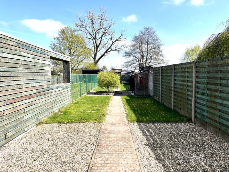 Ruime en energiezuinige woning (EPC 220) met grote tuin op een centrale ligging foto 2