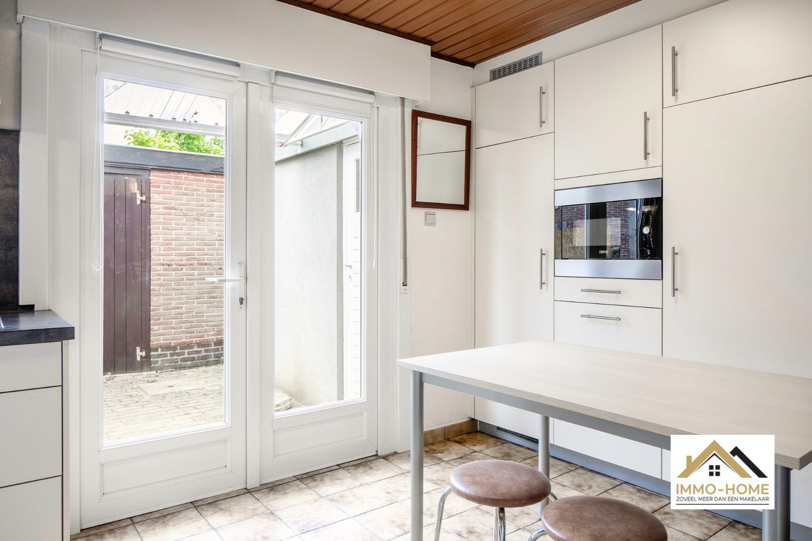 Te renoveren woning op toplocatie foto 9