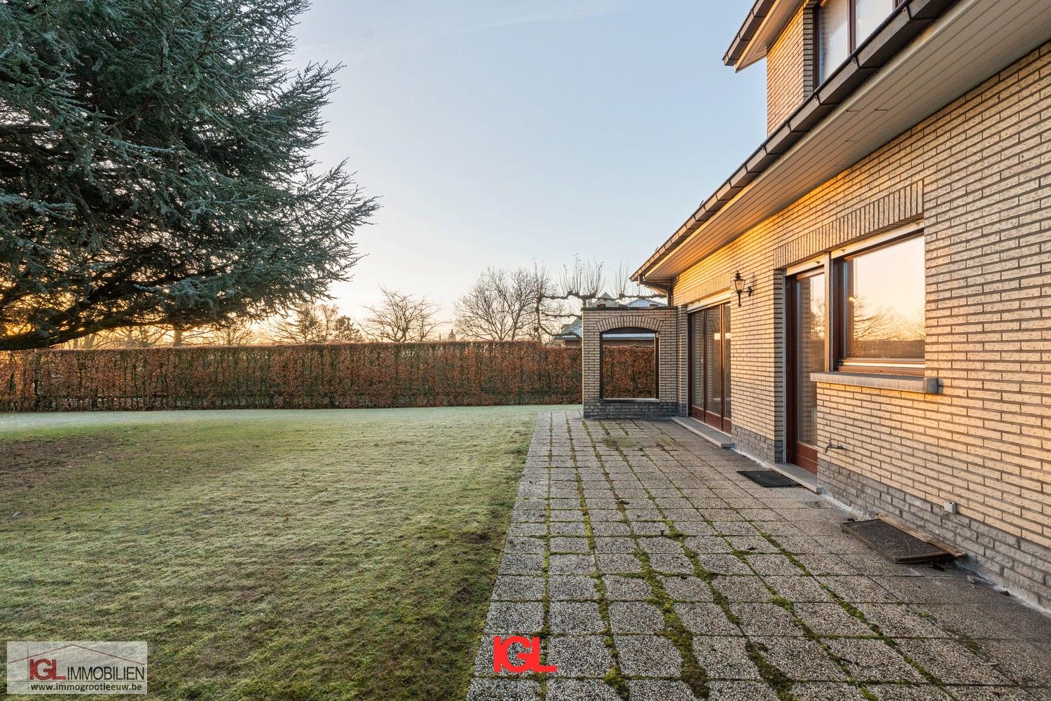 Charmante vrijstaande villa op toplocatie in Sint-Pieters-Leeuw foto 17