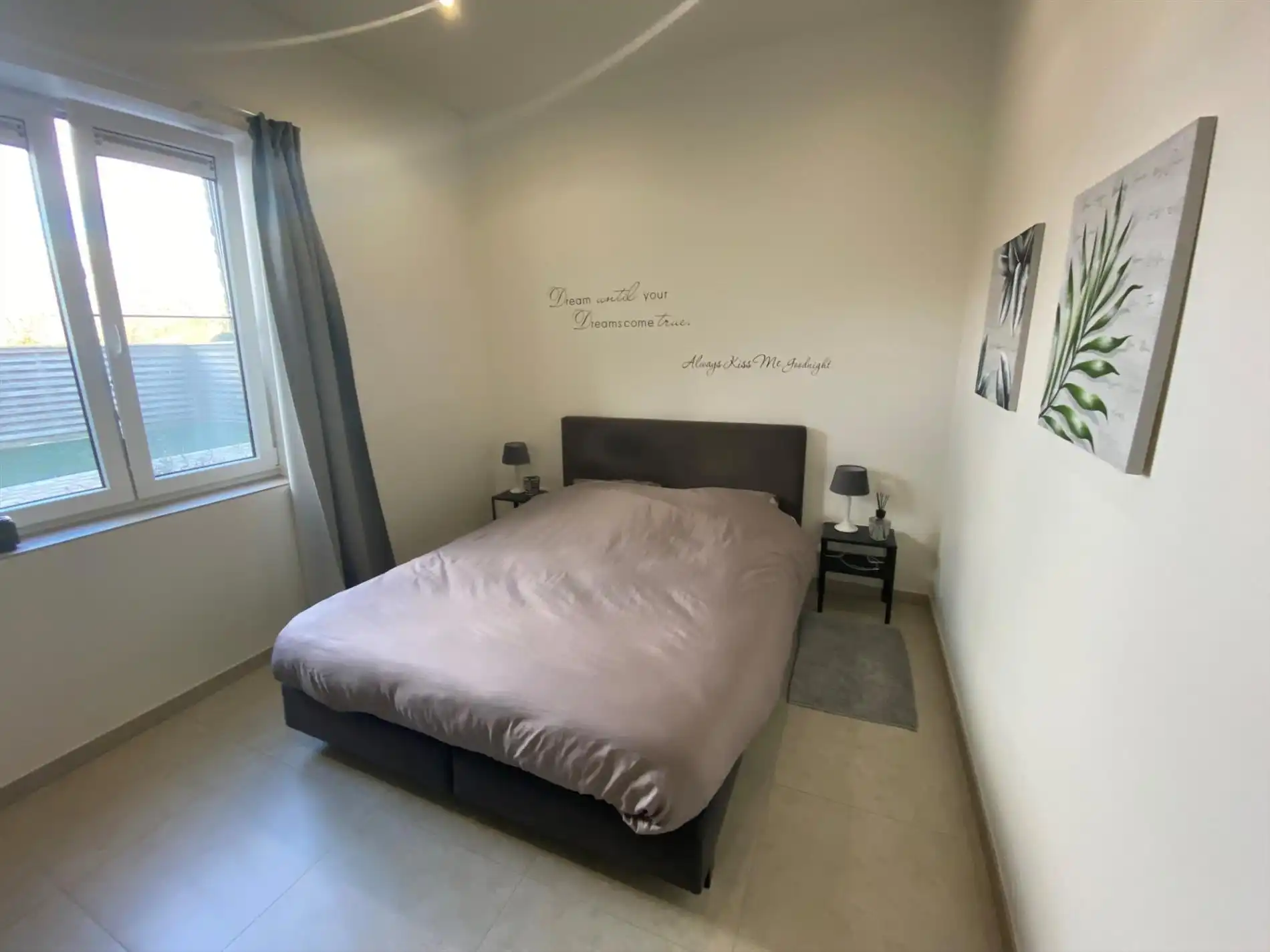 Recent ruim tuinappartement met 2 slaapkamers foto 6