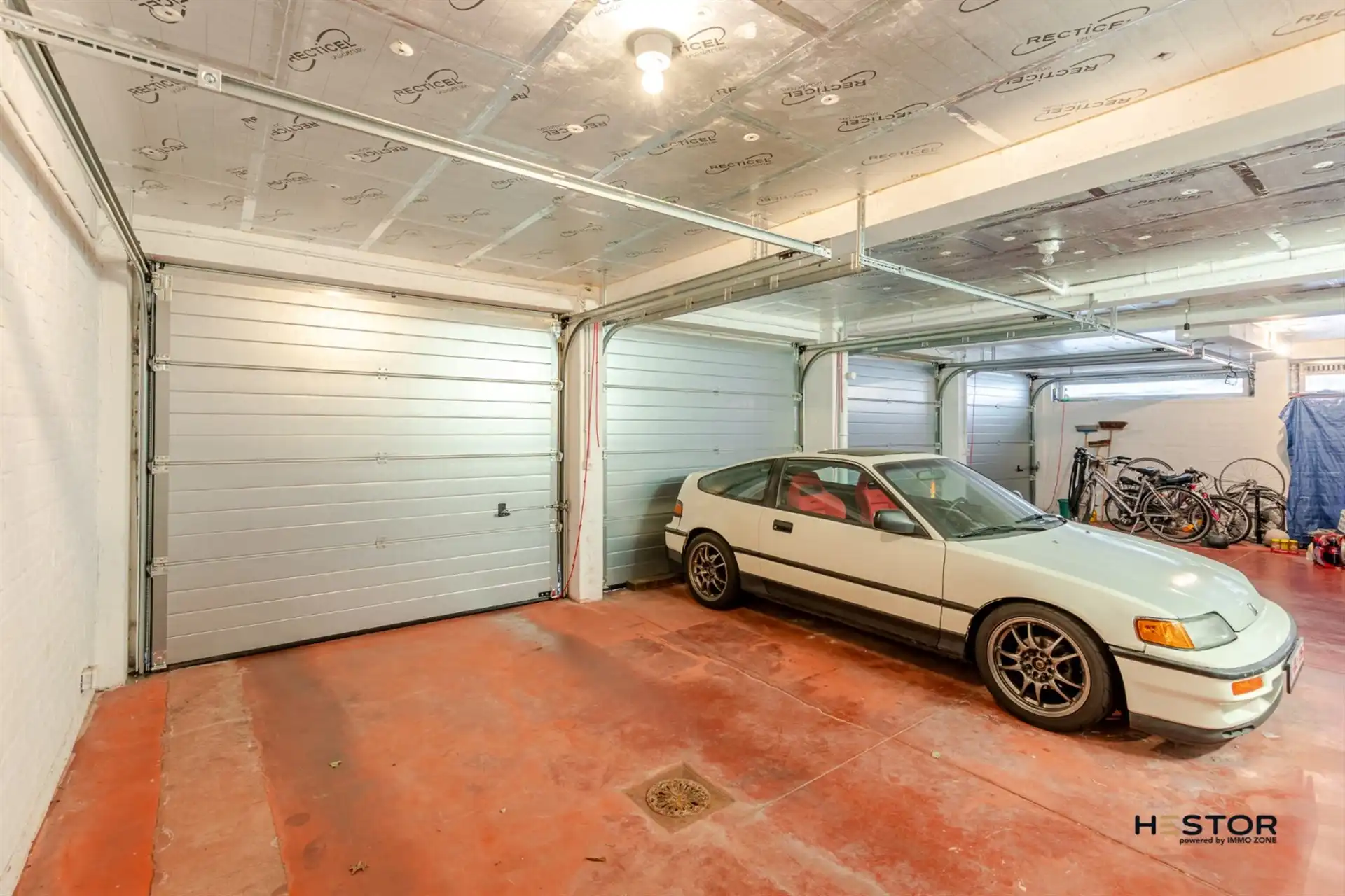 Opbrengsteigendom bestaande uit 6 appartementen en 6 garages foto 13