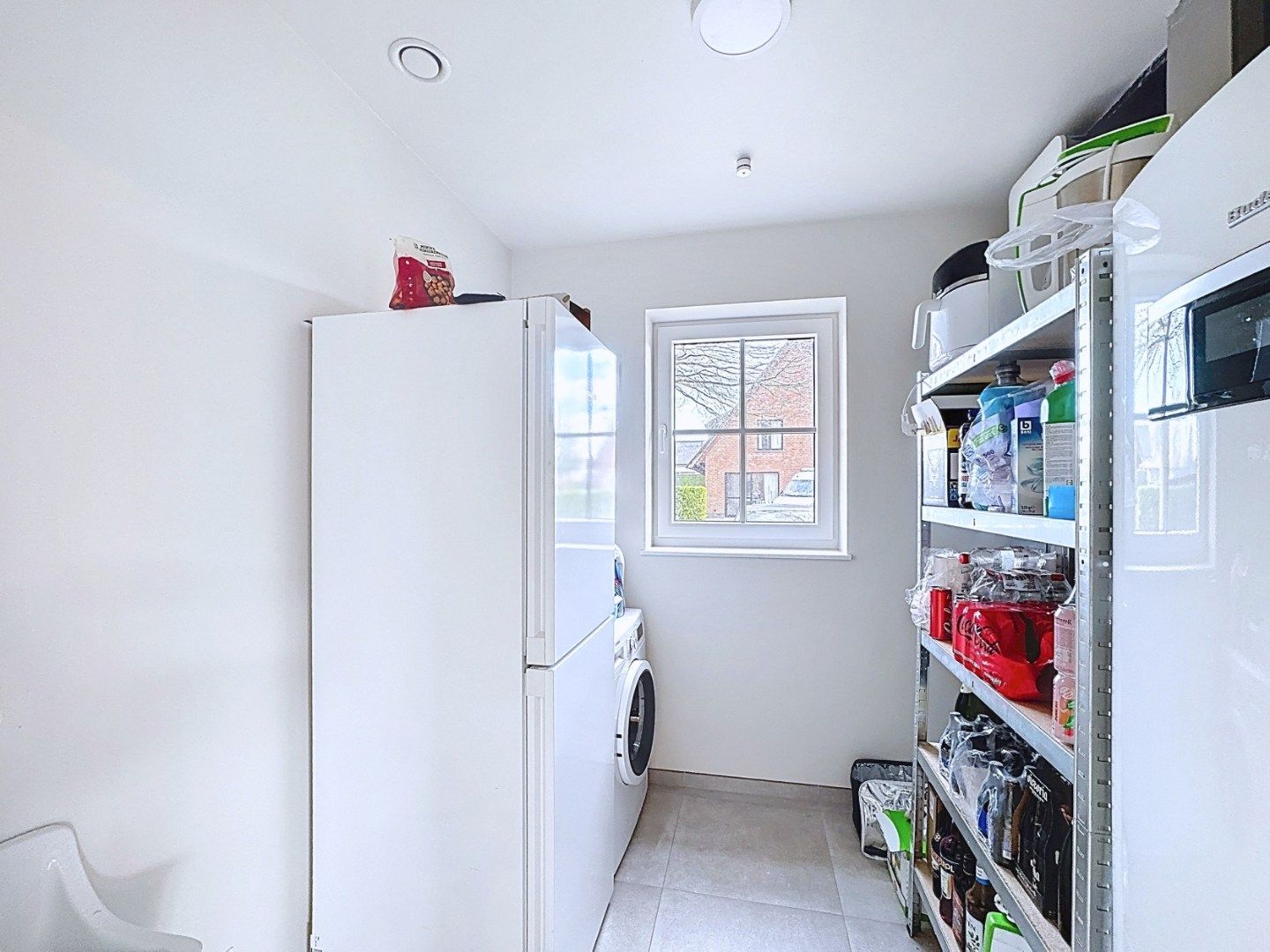 Prachtige en zéér ruime woning met kwaliteitsvolle afwerking foto 15