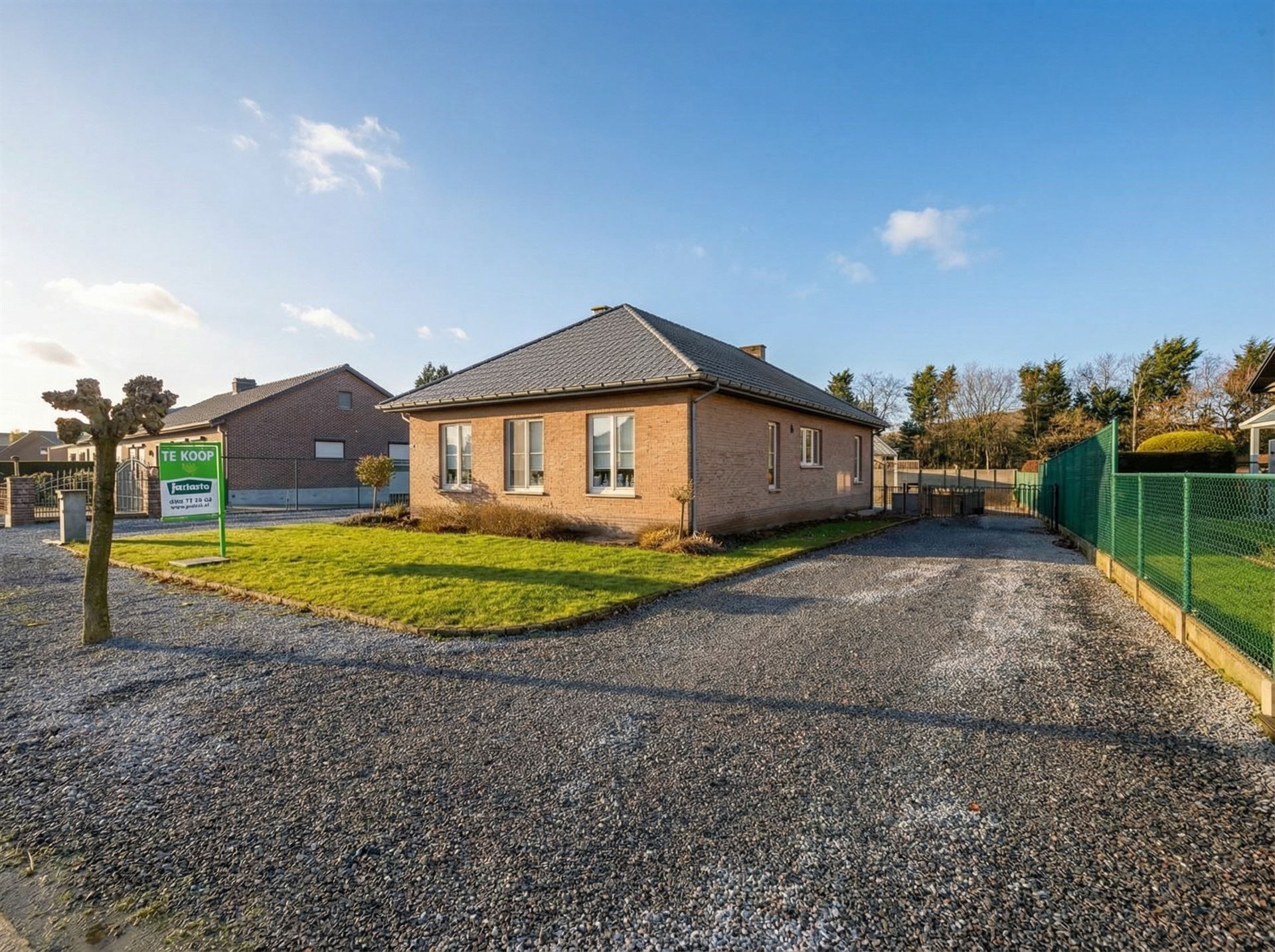 Comfortabele gelijkvloerse woning in Dilsen-Stokkem met tuin, garage en uitbreidingsmogelijkheden, ideaal voor wie rustig en praktisch wil wonen. foto 2