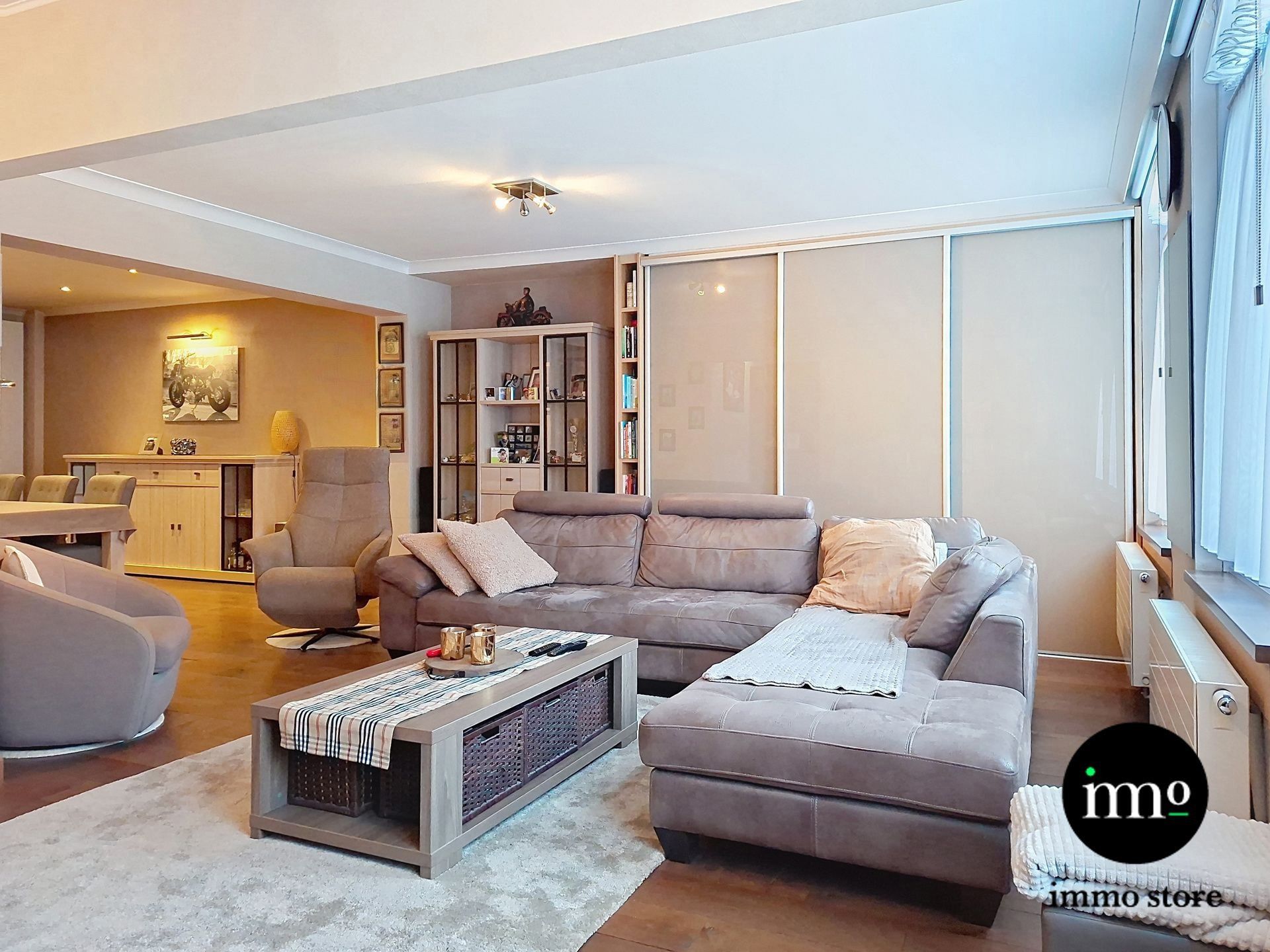 Uitzonderlijk ruime Kangoeroewoning met atelier en garage foto 17