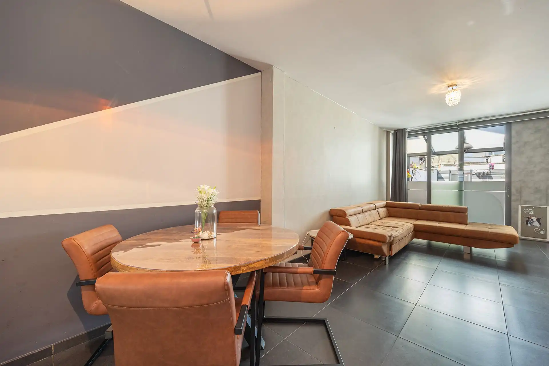 Instapklare woning met tuin in Deurne-Noord foto 6