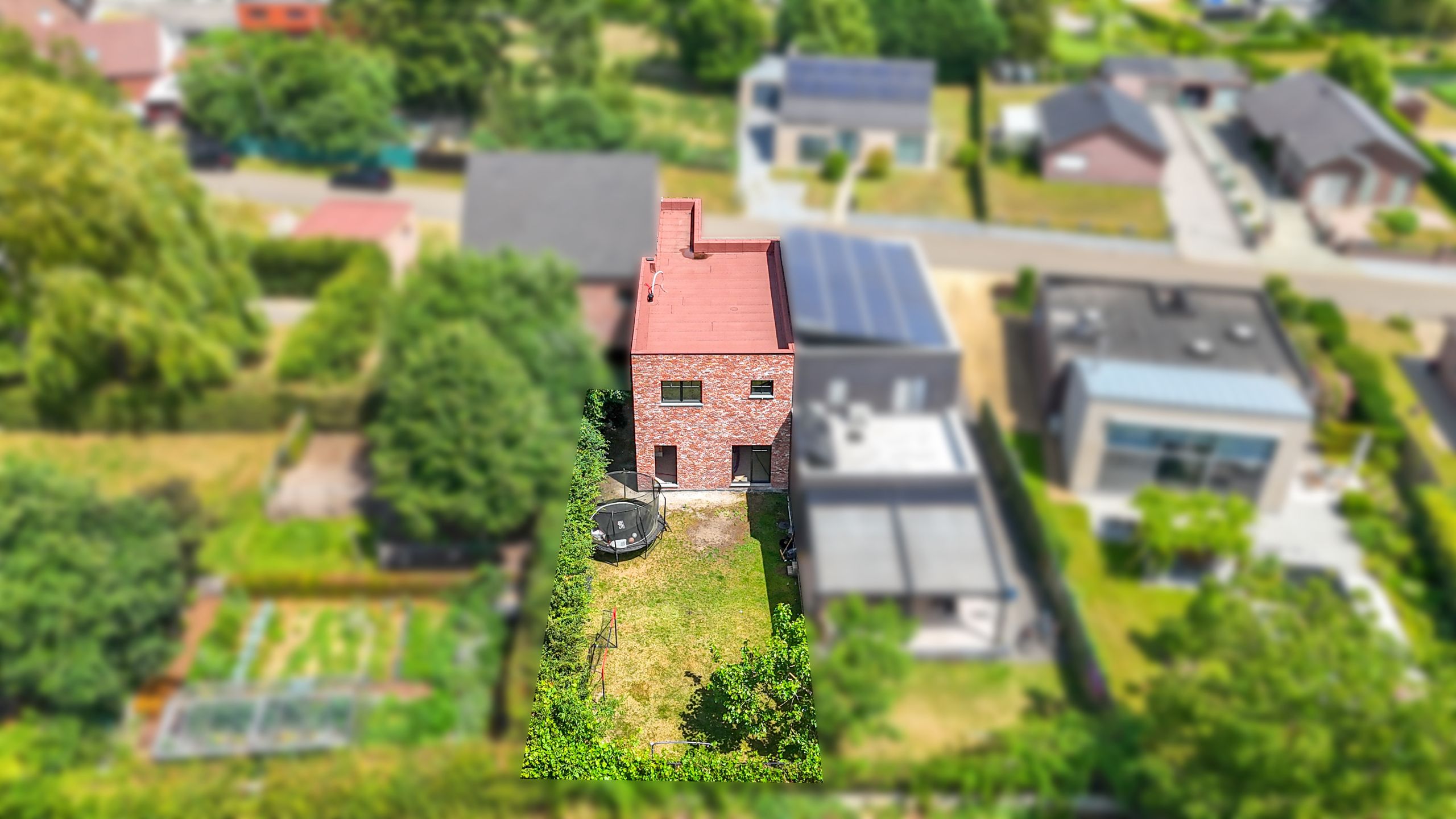 Ruim nieuwbouw casco woning met 3slk en tuin in Houthalen! foto {{pictureIndex}}