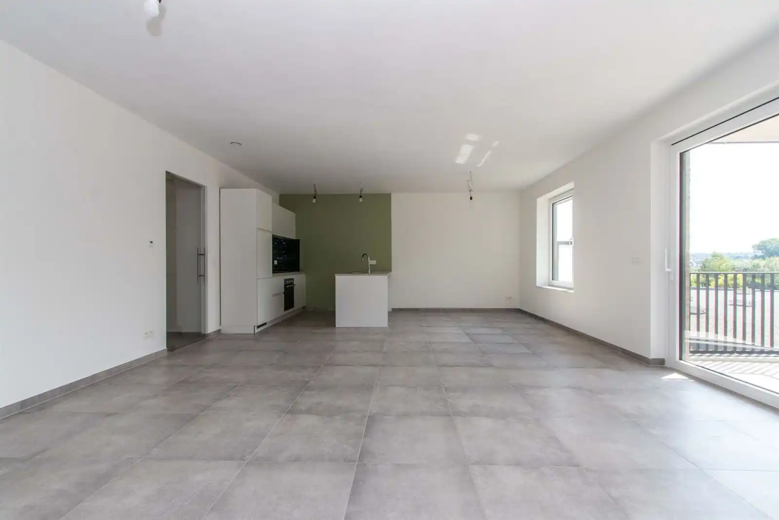 Nieuwbouw Appartement met 3 slaapkamers  foto {{pictureIndex}}