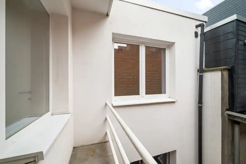 APPARTEMENT MET GARAGE foto 11