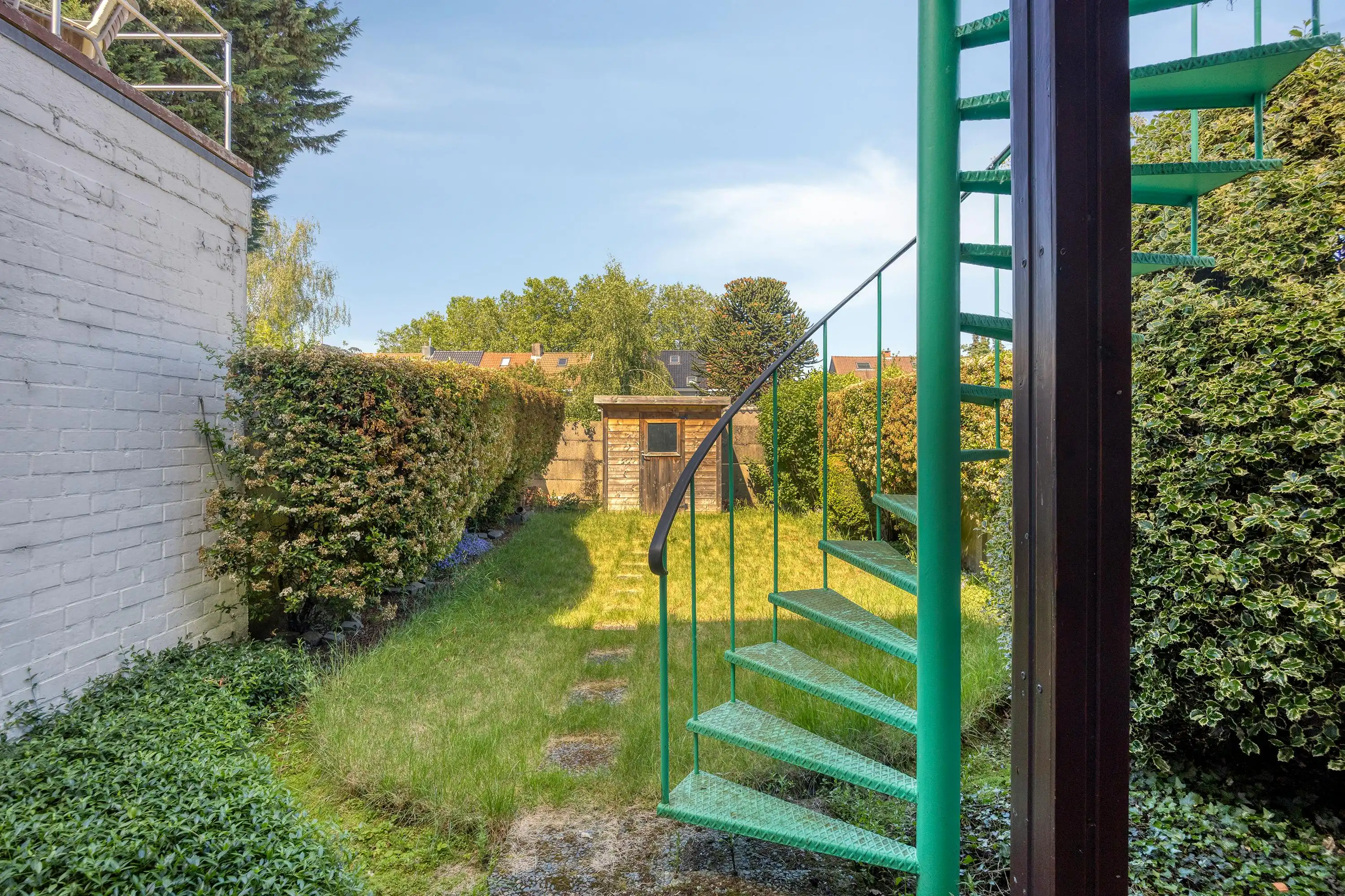 Huis met garage te koop in de geliefde tuinwijk van Merksem foto 17
