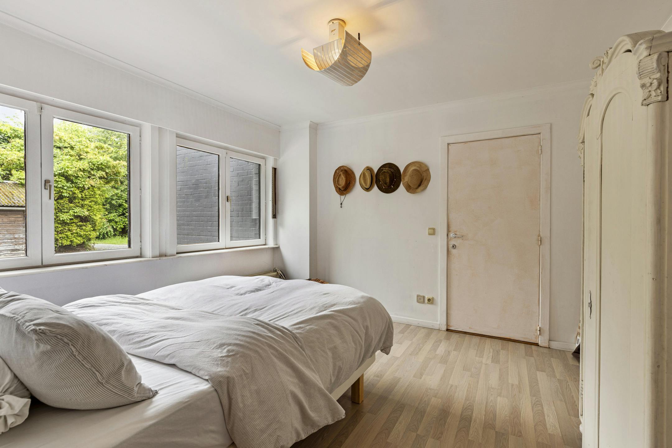 Perceel bouwgrond van 2391 m² in hartje Latem foto 8