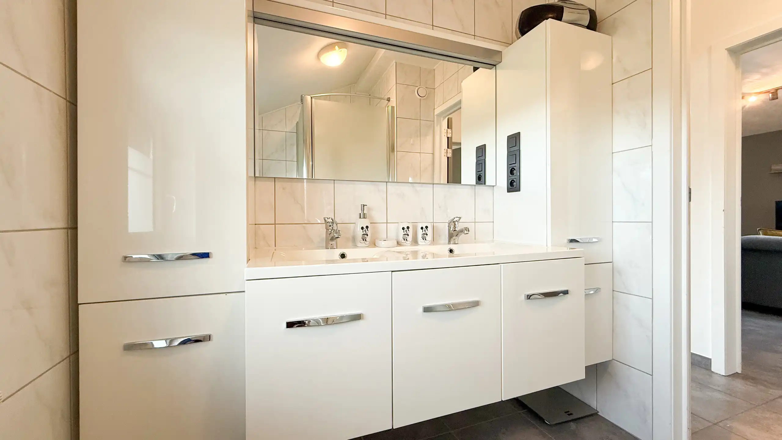 Ruim appartement van 105m² met terras en parking en EPC B! foto 26