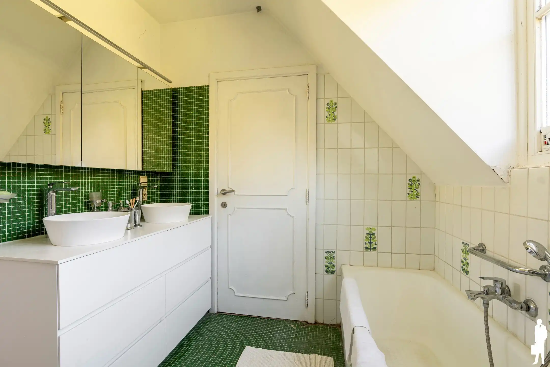 Karaktervolle villa met 3 slaapkamers en ruime tuin foto 18
