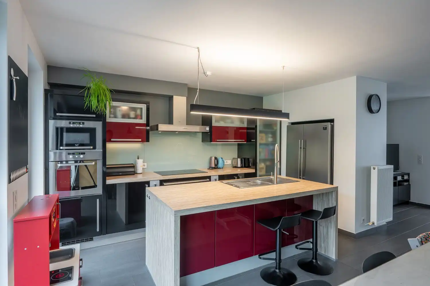 Ruime halfopen bebouwing in een doodlopende straat in Kontich foto 15