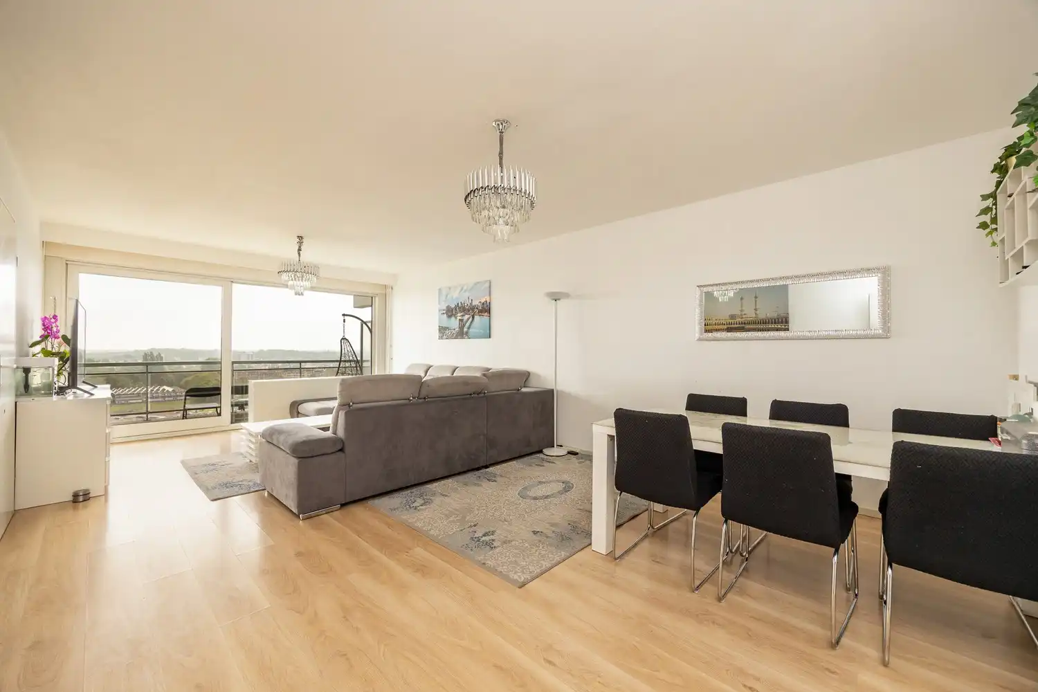 Appartement met prachtig uitzicht in de gezellige Bosuil-buurt te Deurne foto {{pictureIndex}}