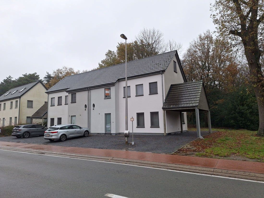 Moderne woning met een laag energieverbruik foto 19