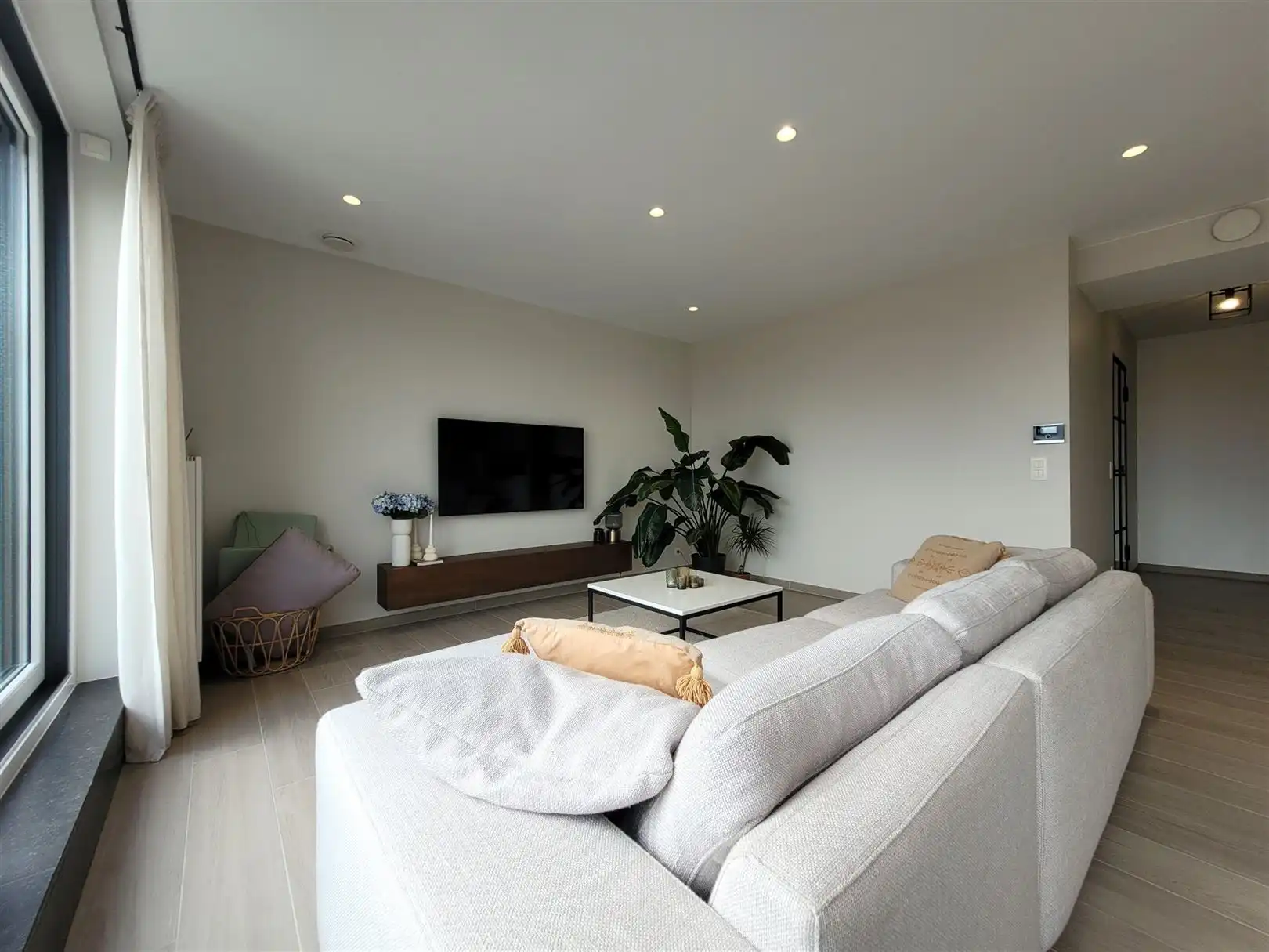 Gemeubeld duplex appartement aan de zonnekant foto 5