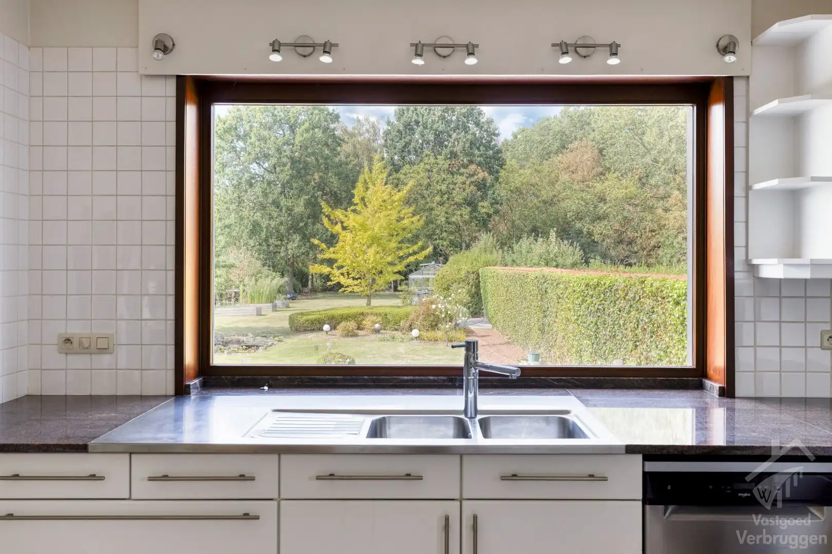 Luxueuze villa met 5 slaapkamers, bureau en ruime tuin op groot perceel in Aalst (Herdersem) foto 7