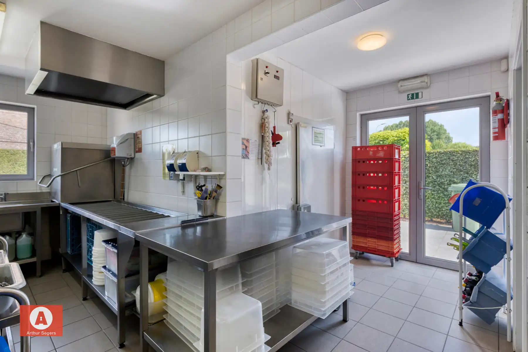 Unieke multifunctionele eigendom (woning met werkplaats) foto 28