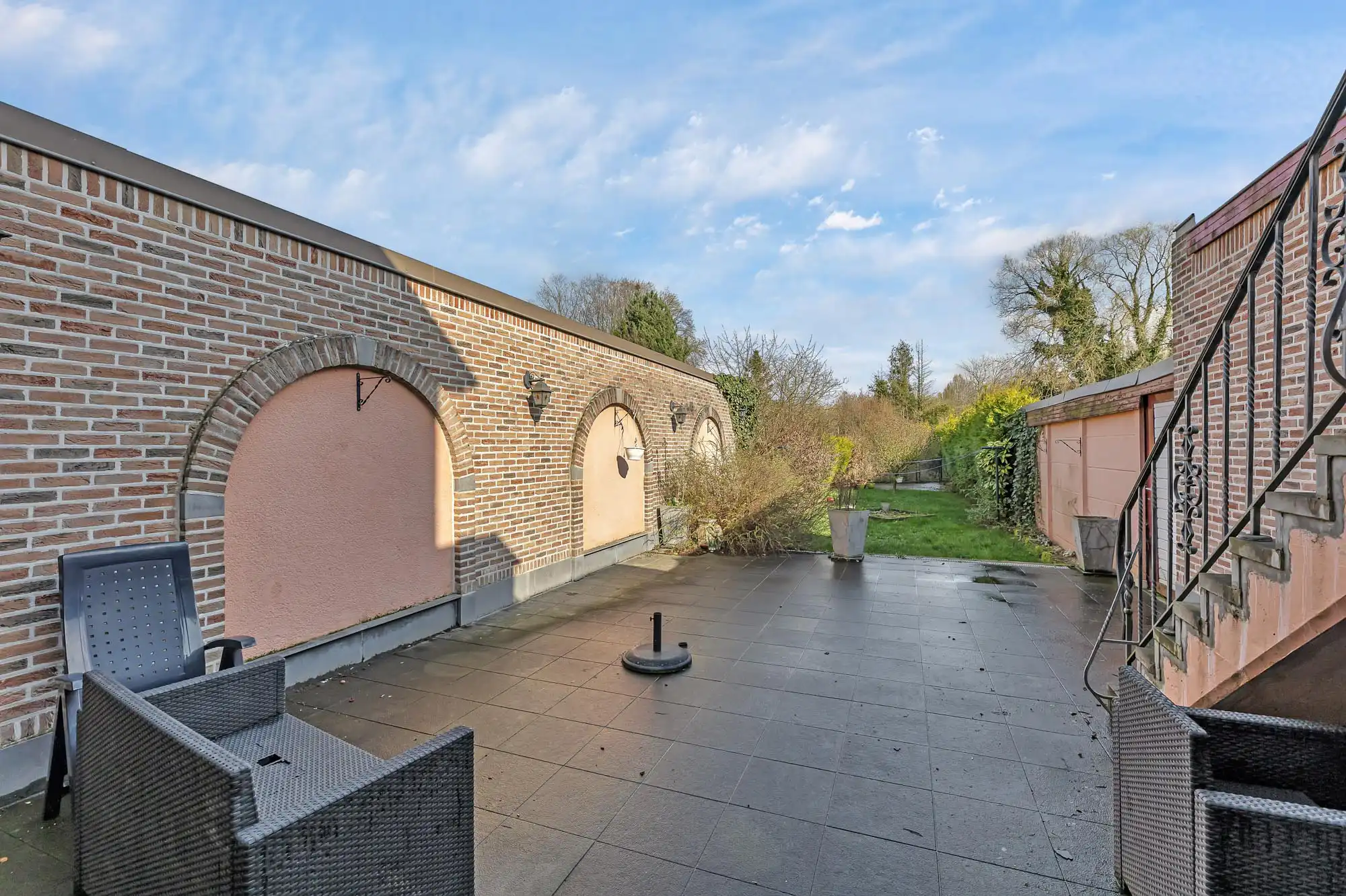 Bel-etage woning met 3 slaapkamers, garage en tuin foto 17