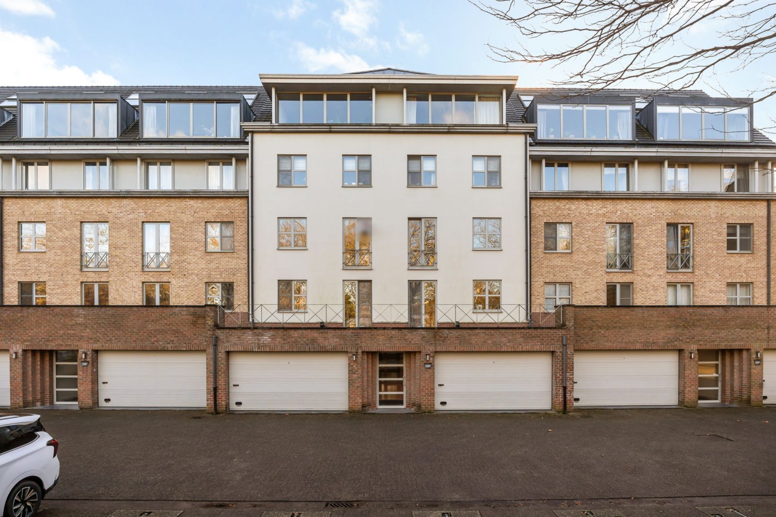 Modern appartement met uniek zicht op de golf van Brasschaat! foto 2