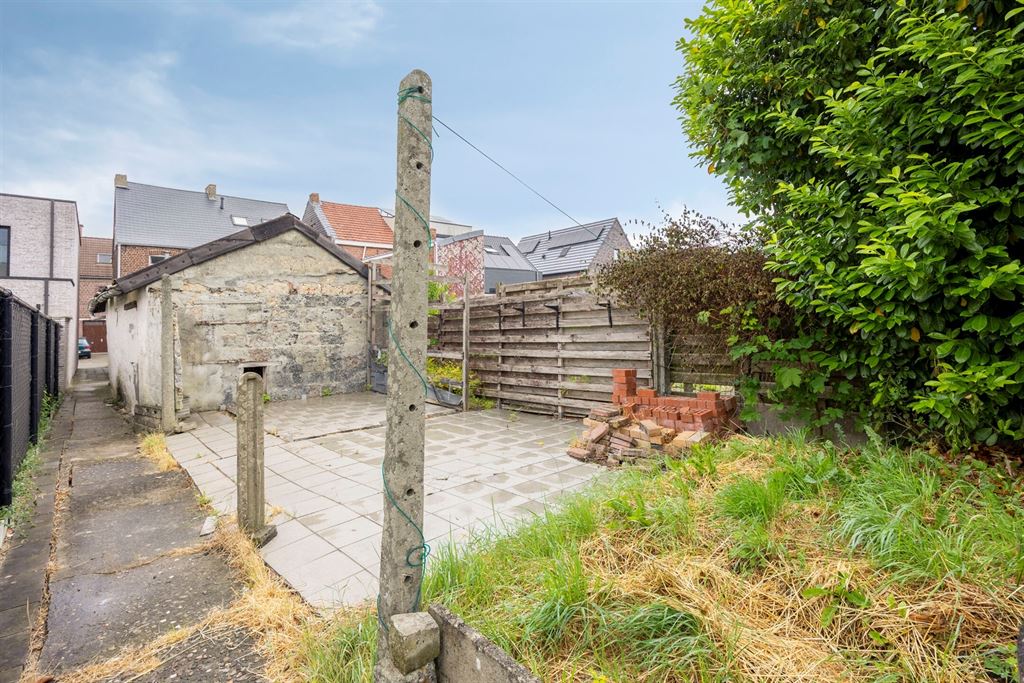 Halfopen woning met potentieel  foto 19