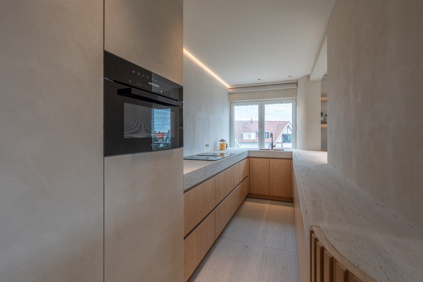 Luxueus gerenoveerd, zuidgericht hoekappartement in een villa residentie te Kustlaan gelegen op 50m van de zeedijk.  foto 9