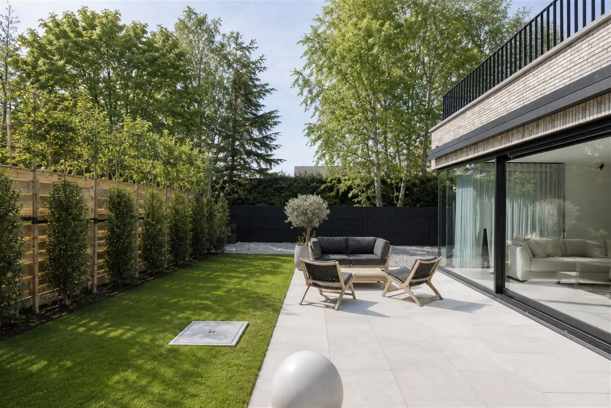 Gelijkvloers wonen met privacy en zonder syndicuskosten! foto 4