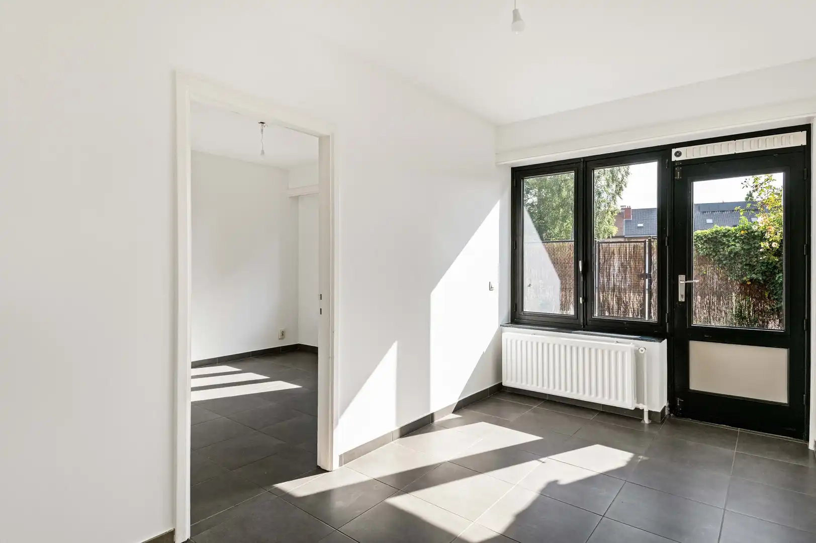 Gelijkvloers appartement met tuin in Brasschaat foto 9