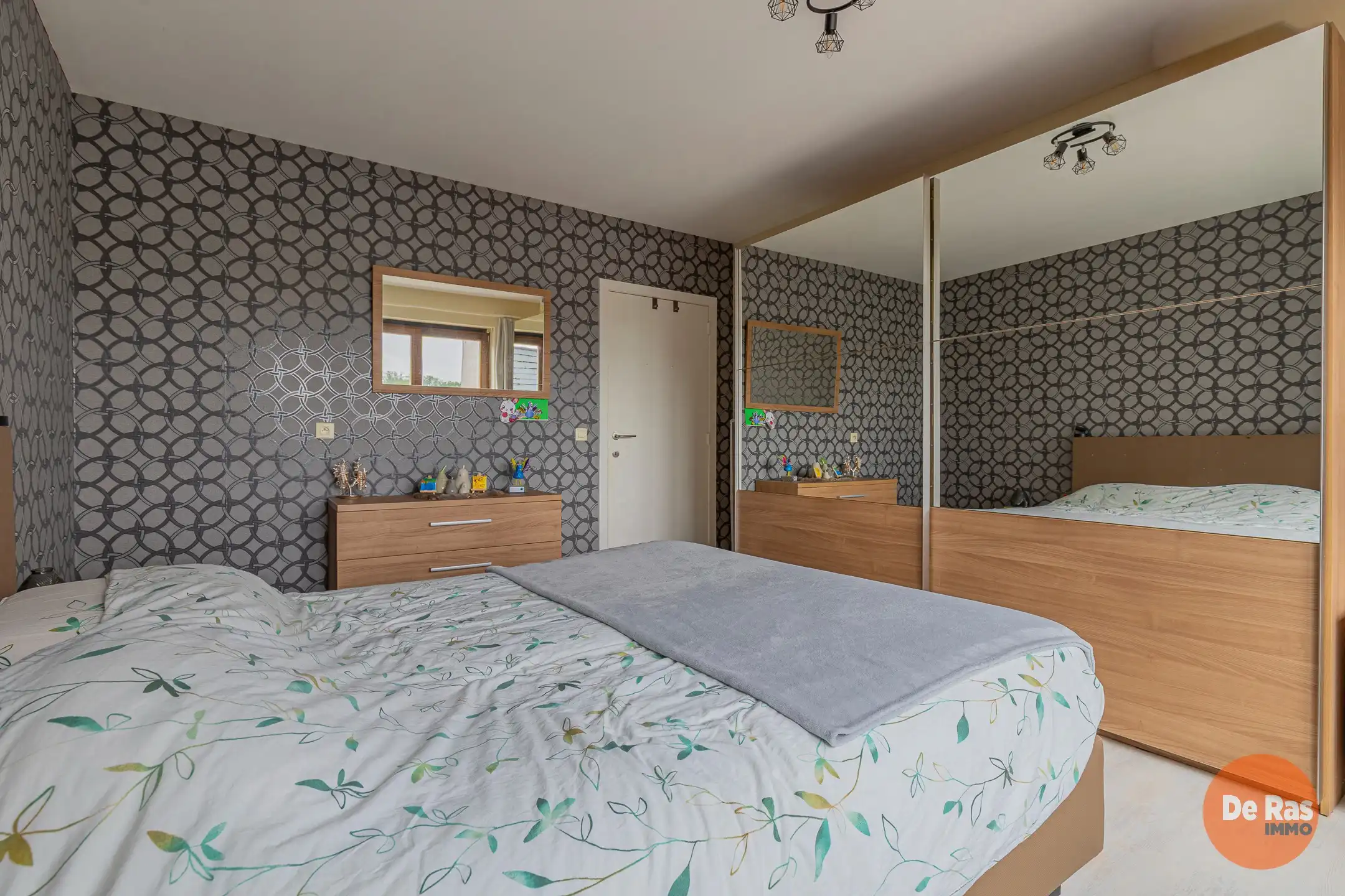 WICHELEN – Centrale, instapklare woning met 4 slaapkamers foto 14