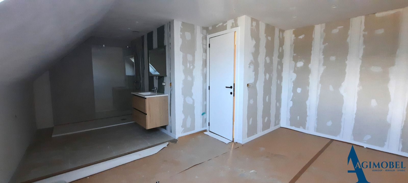 Energiezuinige nieuwbouwwoning in moderne landelijke stijl met 5 slaapkamers te Moerkerke. foto 17