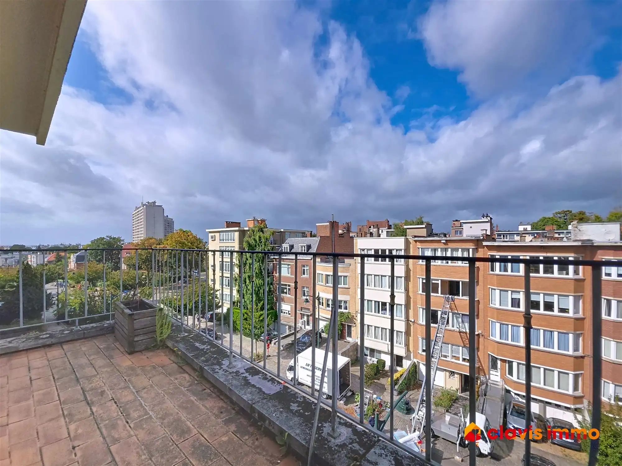 2 slaapkamers en 2 terrassen in groene omgeving foto 12