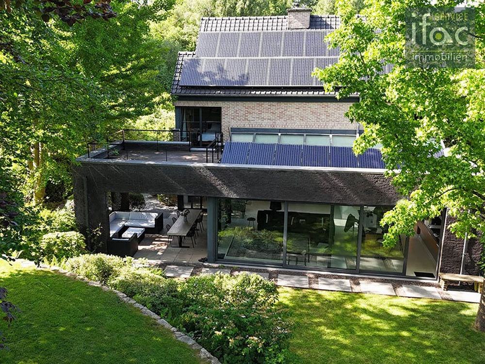 Villa te koop foto {{pictureIndex}}