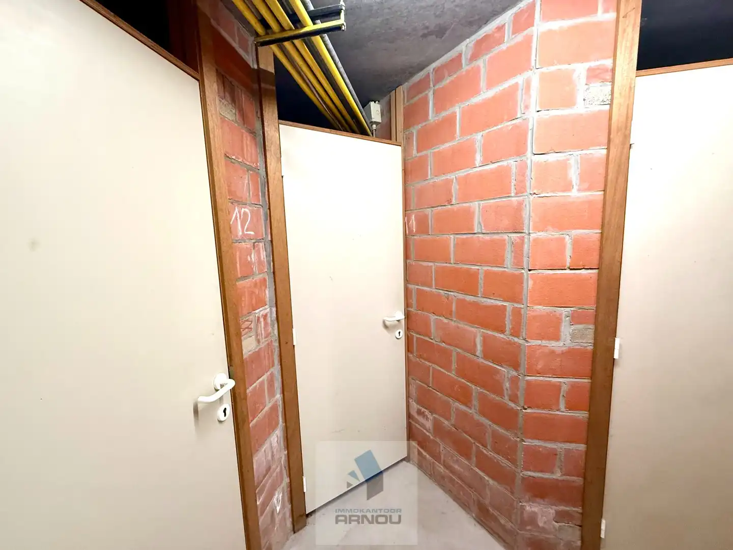 Appartement met 1 slaapkamer en parking  in het centrum foto 13