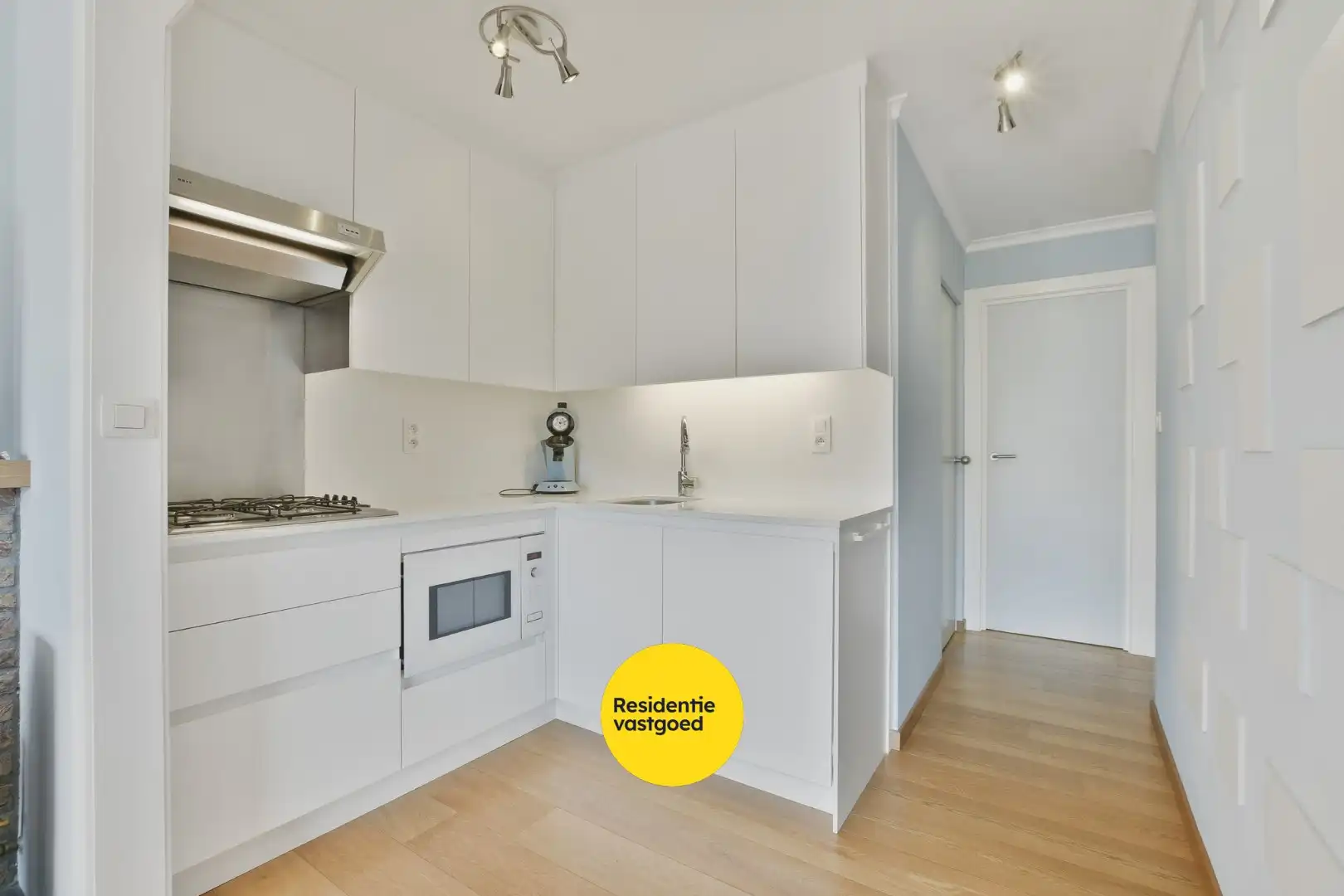 Appartement met 1 slaapkamer op centrale locatie te koop - vlakbij strand & zee!  foto 9