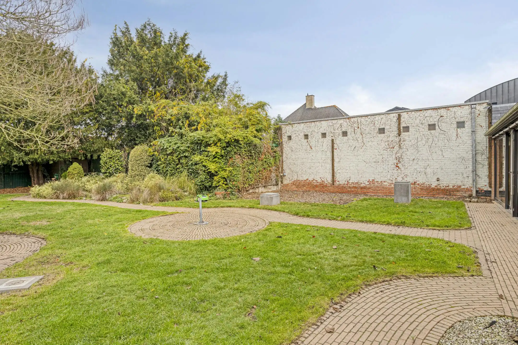Huis te koop in Ieper met 3 kamers, tuin en garage foto 14
