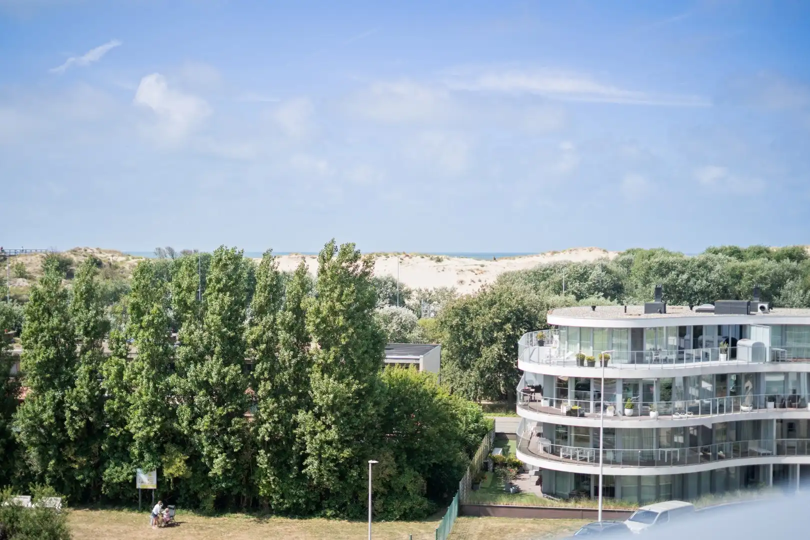 Zeezicht, open vergezichten en een stijlvolle afwerkinge  foto {{pictureIndex}}