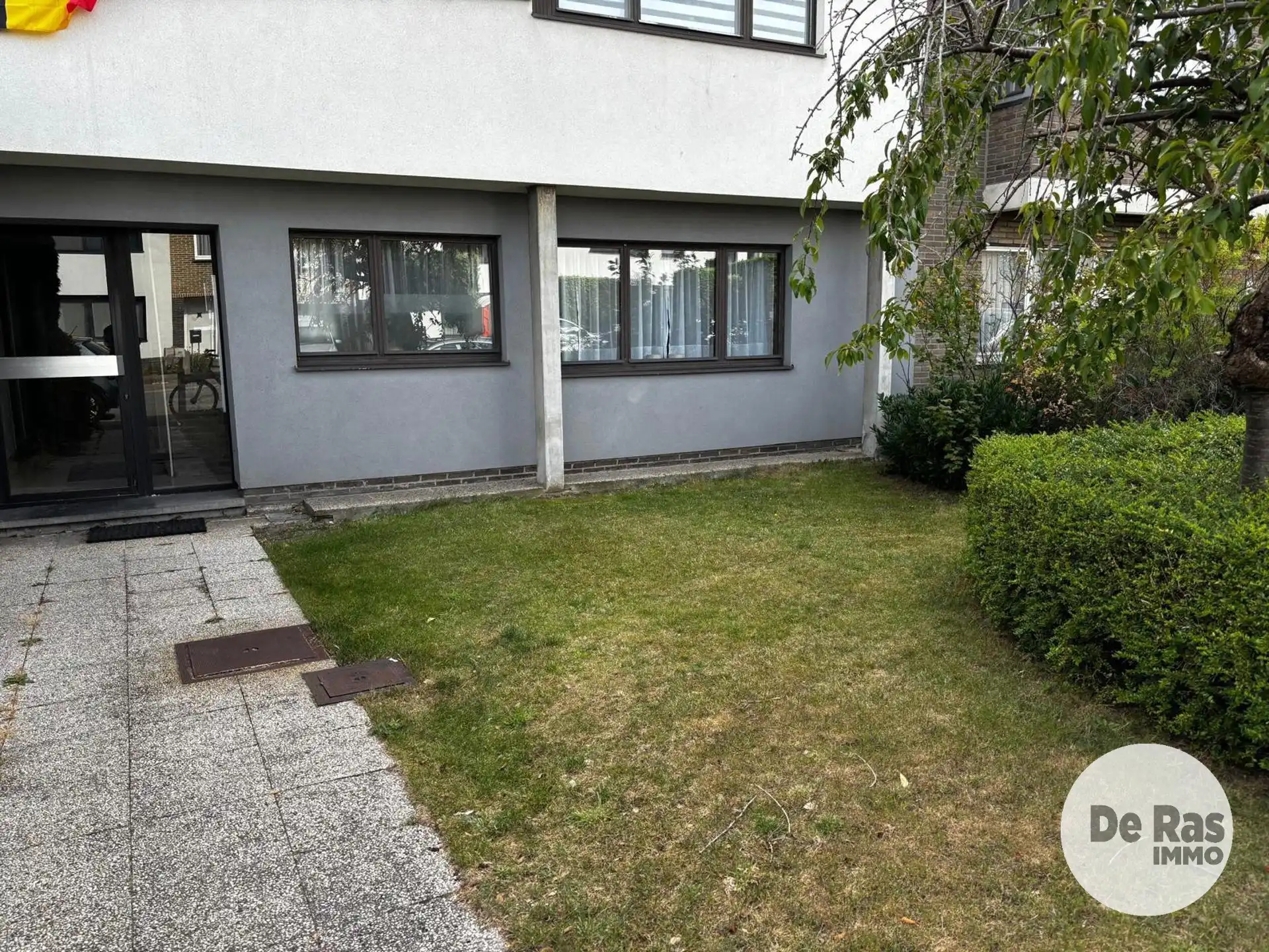 ZWIJNAARDE - Gelijkvloers appartement met tuintje foto 4