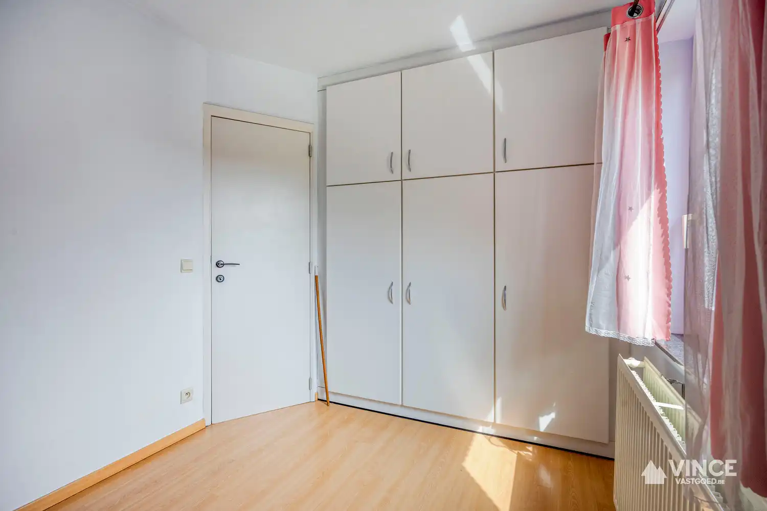 Duplex appartement met zonnig terras en garage foto 11