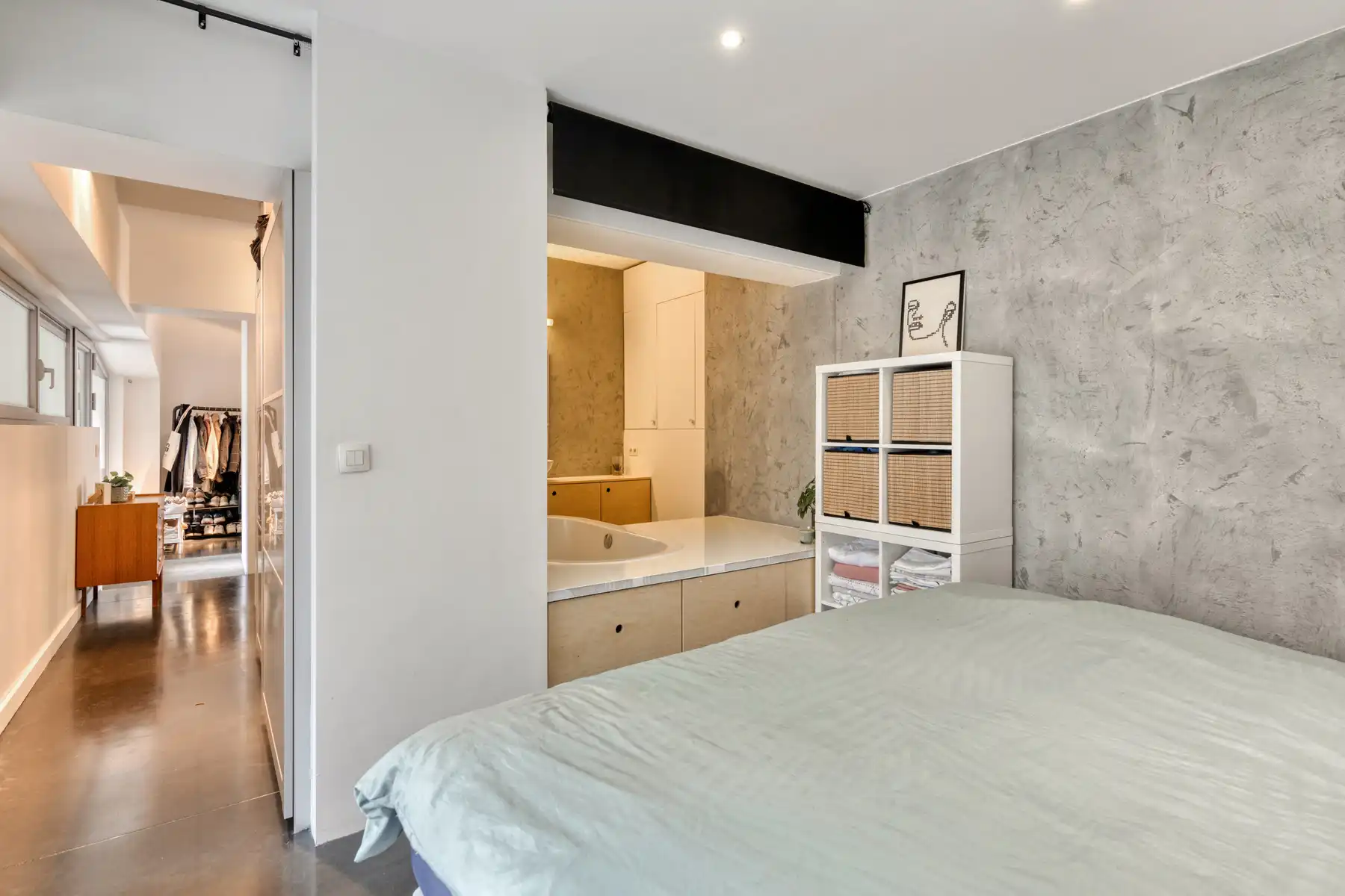 Instapklaar Loftappartement met ruim terras foto 11