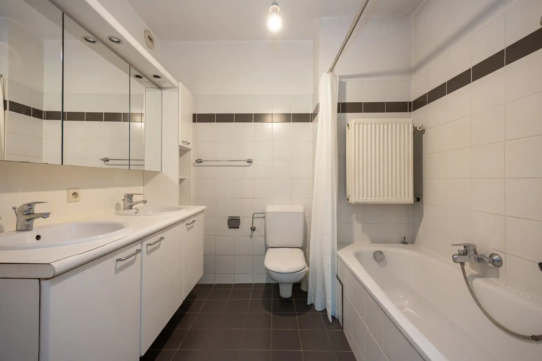 Energiezuinig appartement aan de golf met 4 parkeerplaatsen!  foto 18