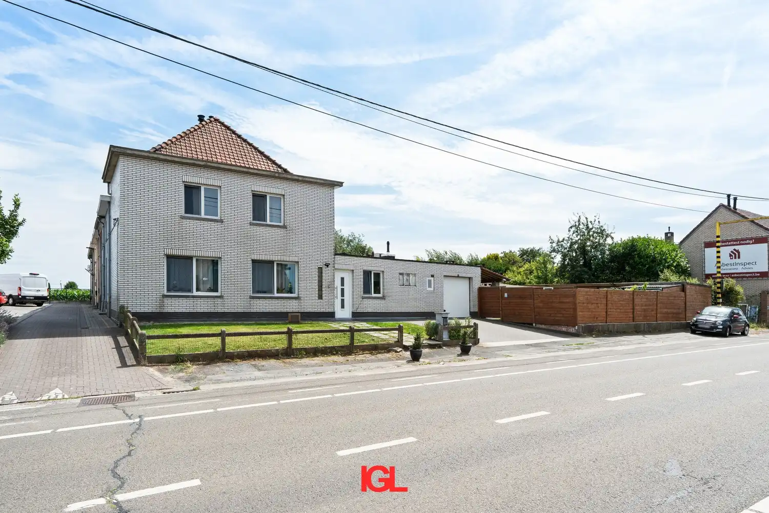 Charmante halfopen woning te koop aan de Brusselbaan! foto 2