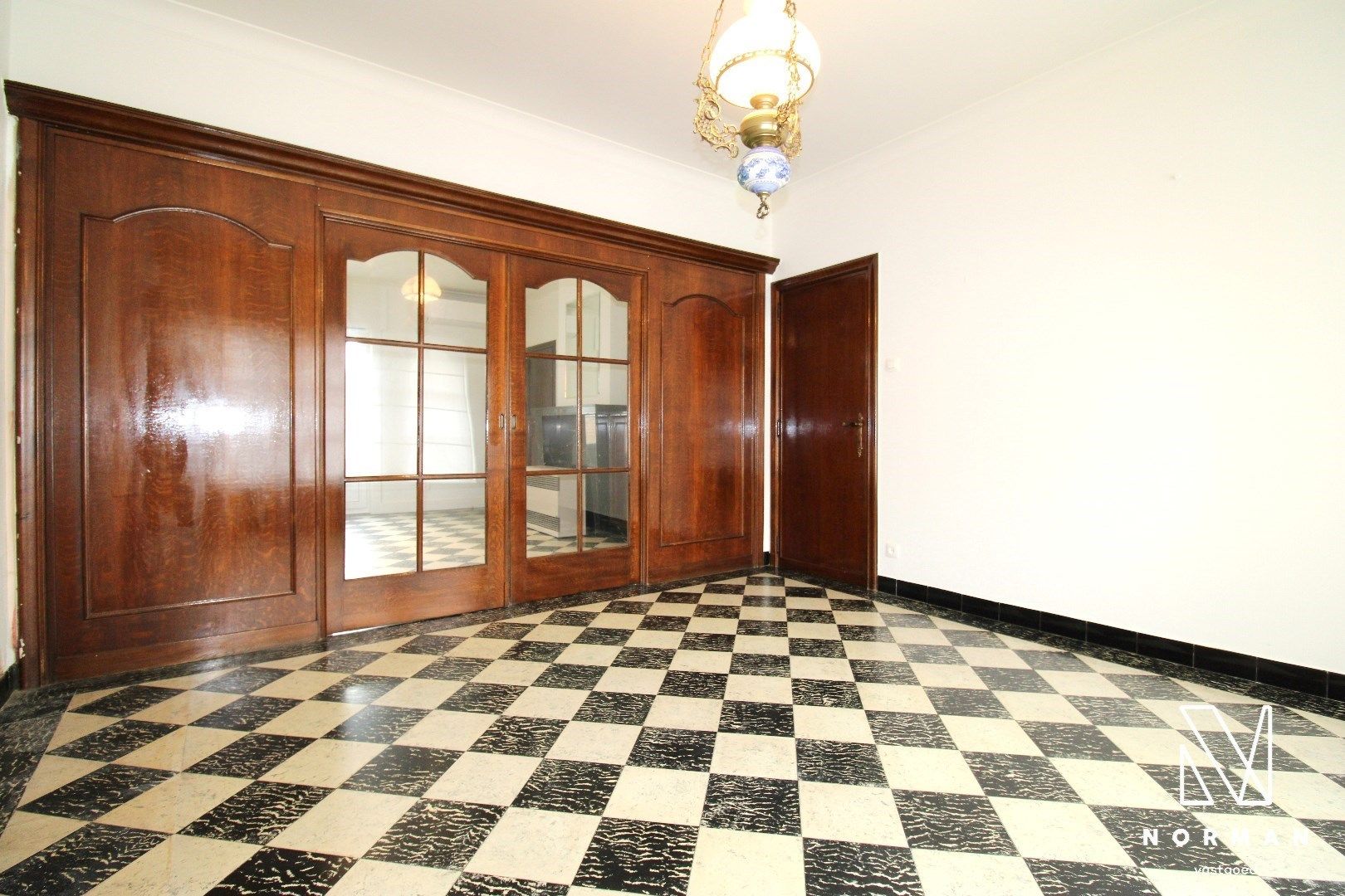 Alleenstaande woning op groot perceel te Deerlijk foto 4