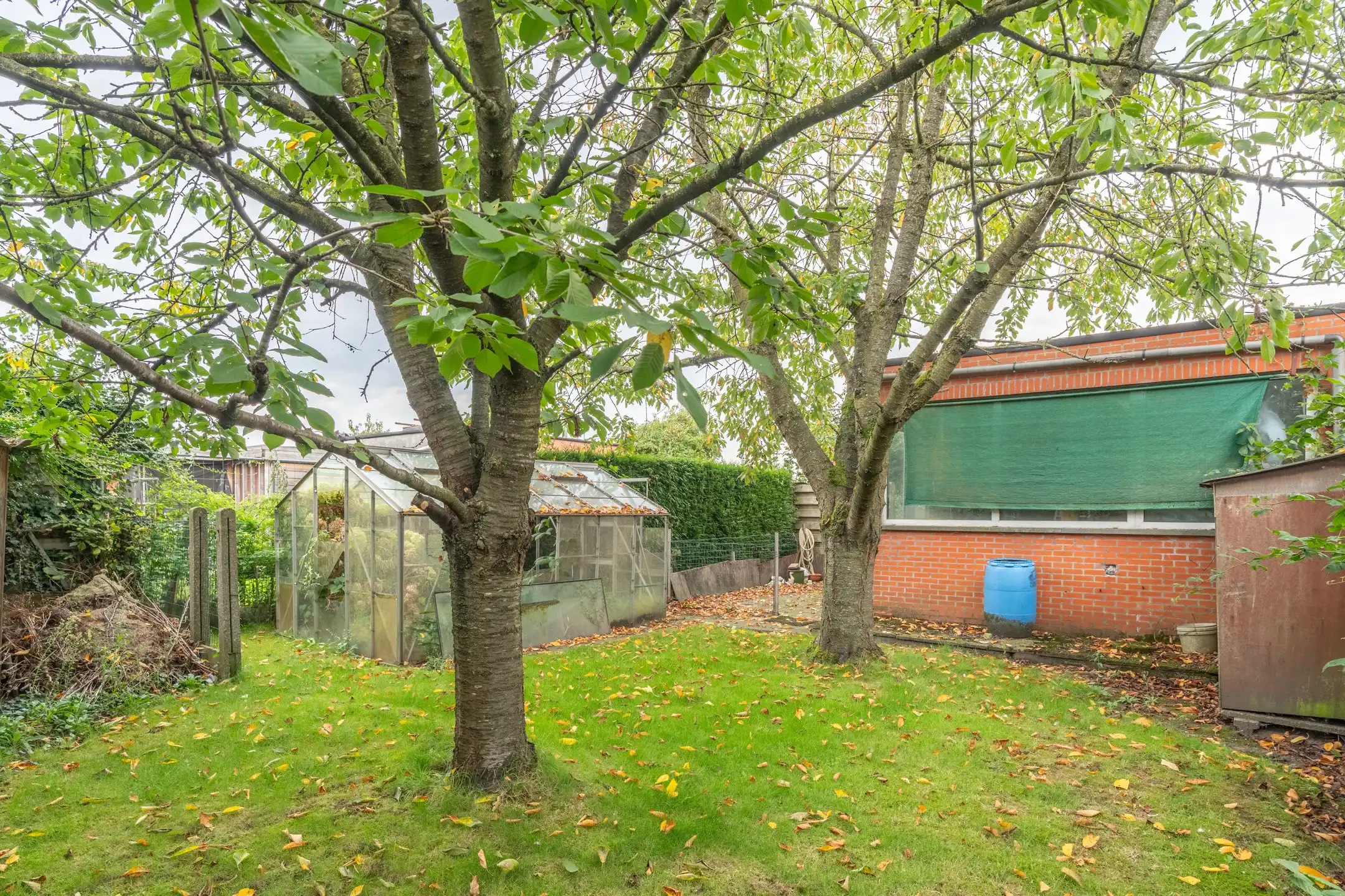 Zeer nette charmante woning met 3 slaapkamers op 579 m² foto 36