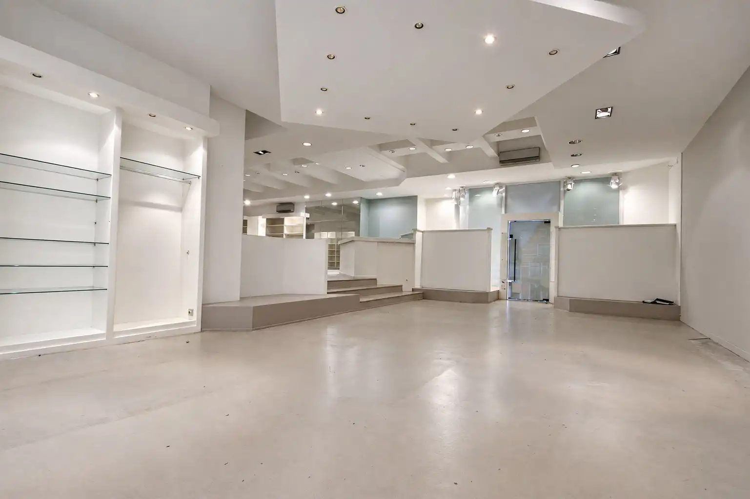 Commerciële ruimte te huur Zilverpand 23 - - 8000 Brugge