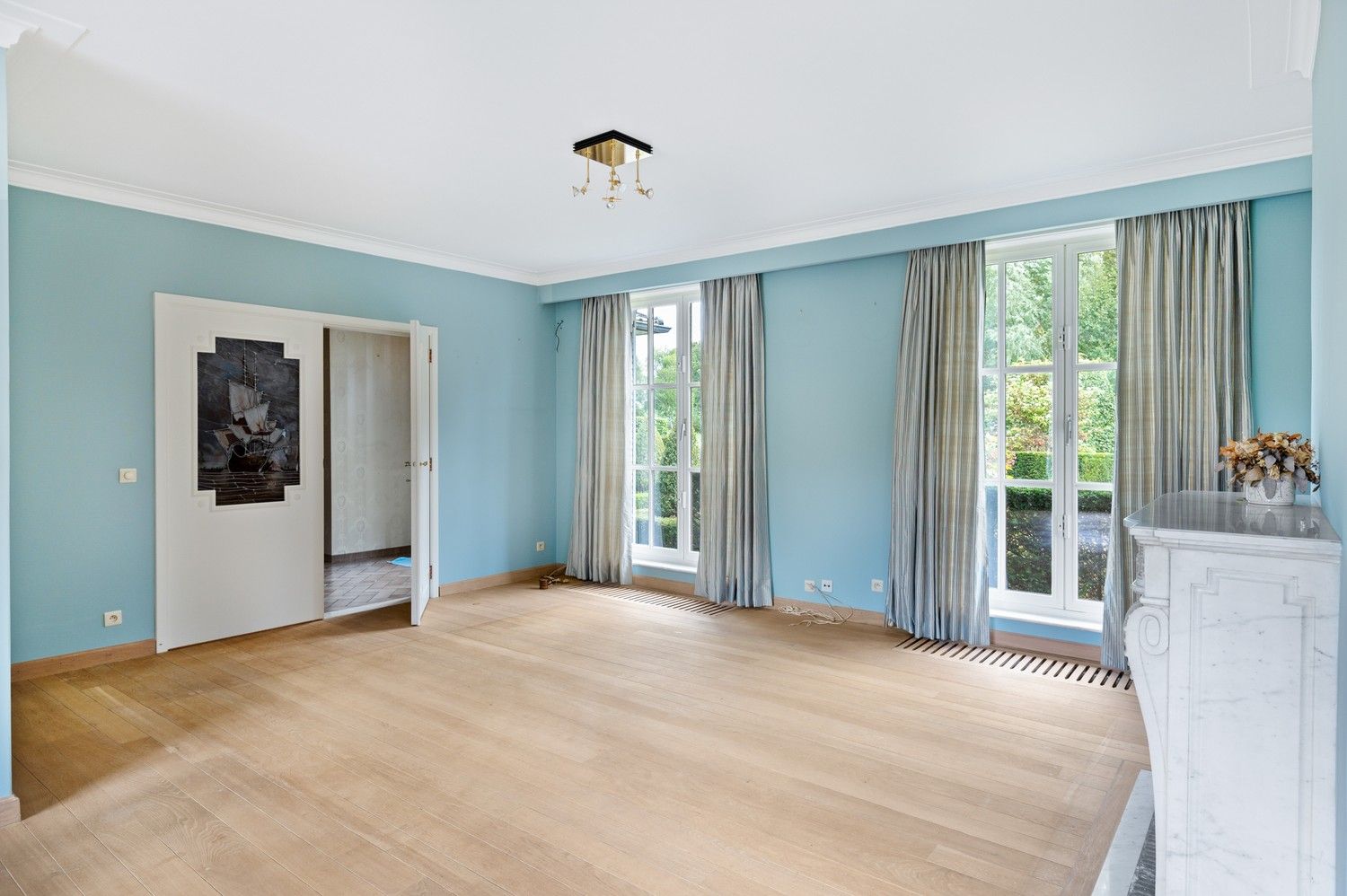 Prachtig onderhouden laagbouwwoning met drie slaapkamers op een perceel (W) van 1.000 m²! foto 4