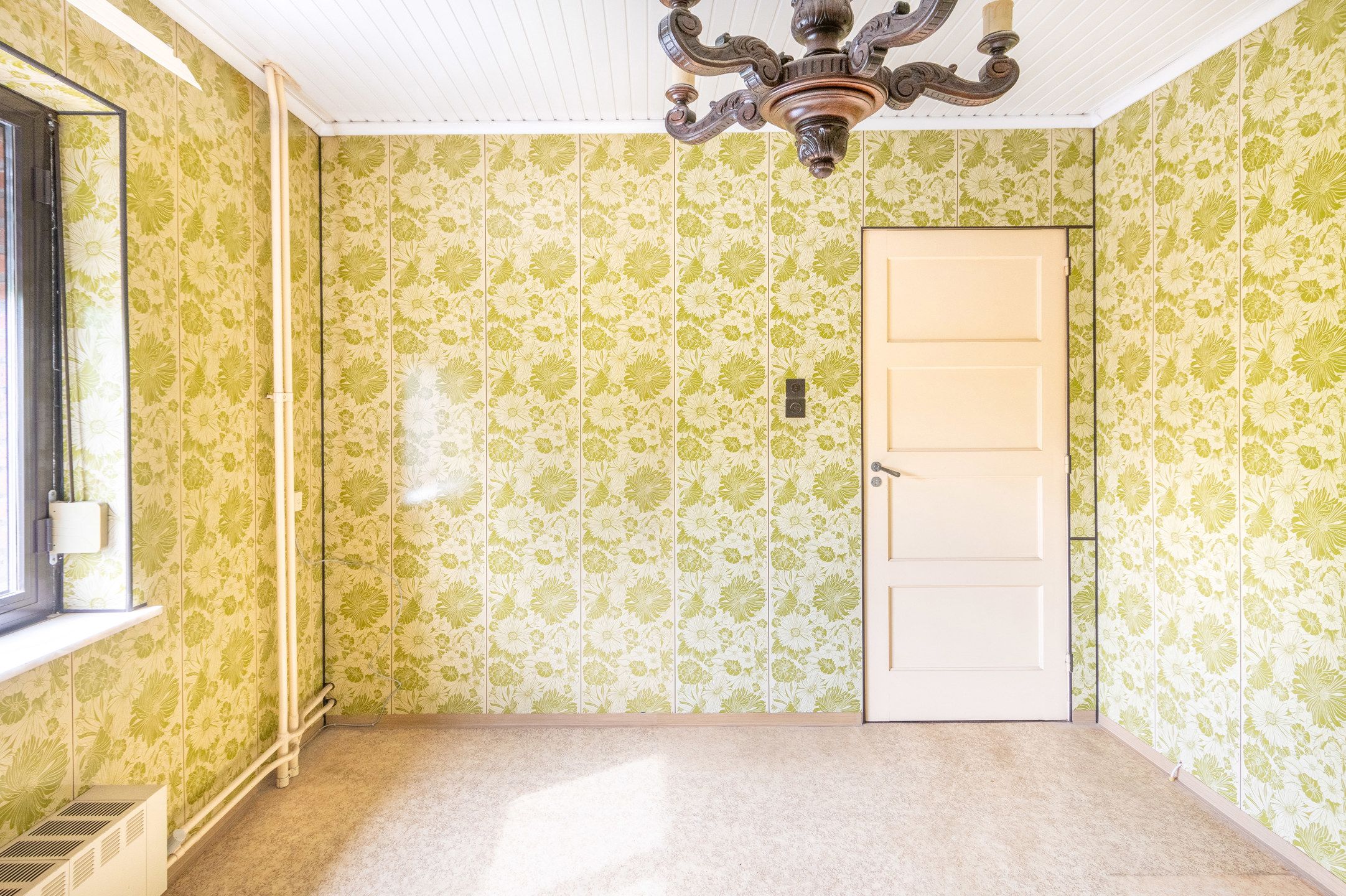 Knusse te renoveren woning met leuke tuin foto 25