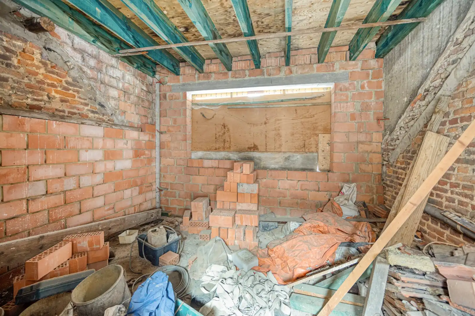 Cascowoning met veel potentieel, nabij het centrum foto 10