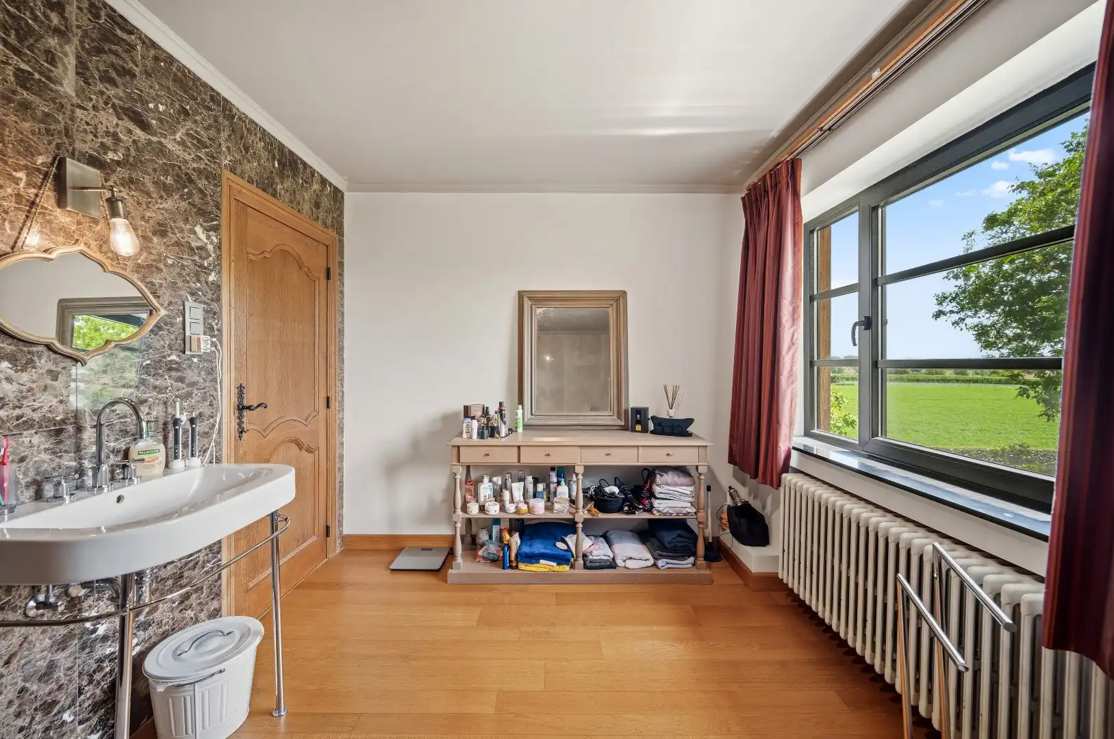 Uitzonderlijke klassevolle villa met 4 slpks en prachtige tuin foto 18